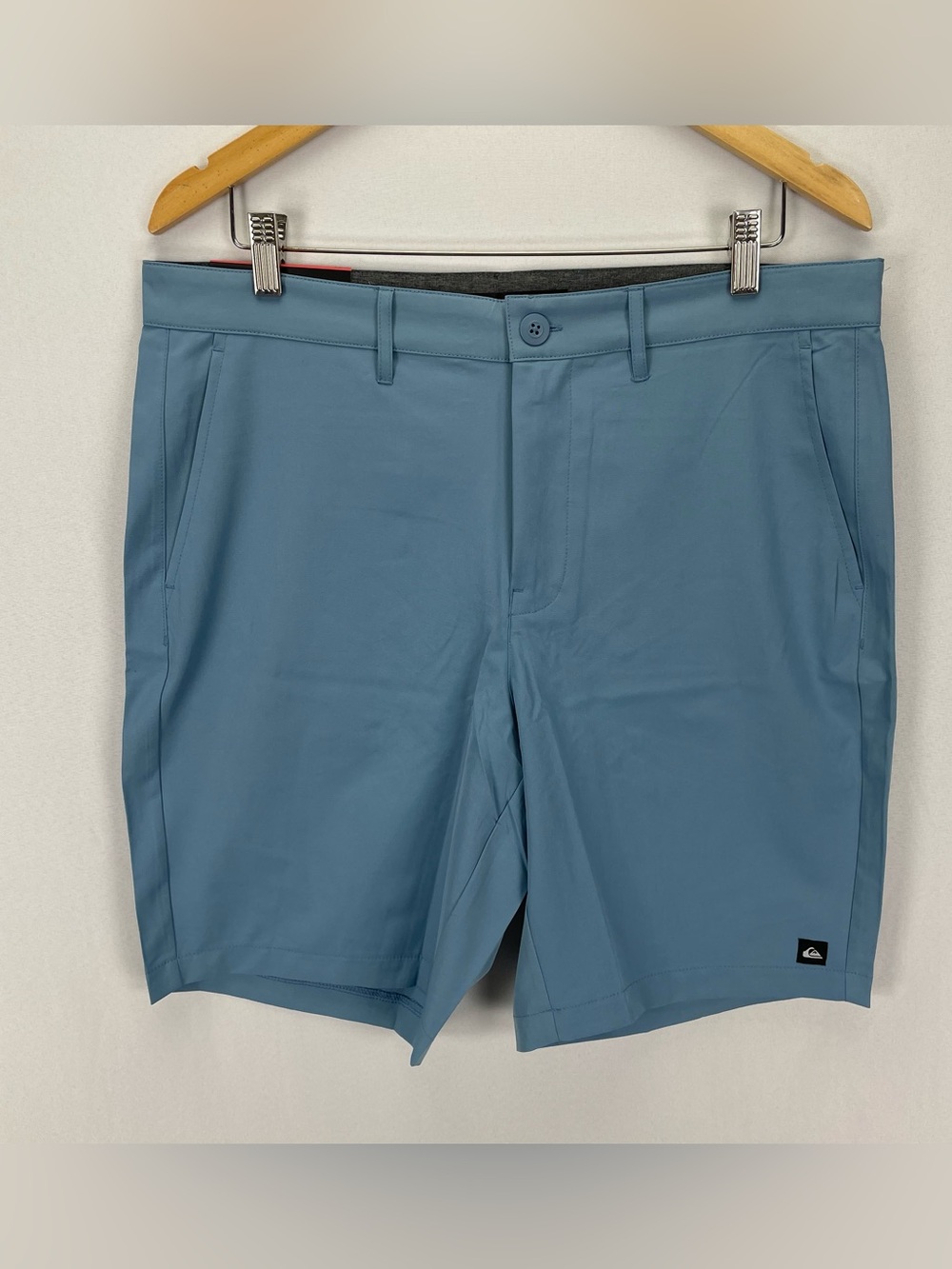 Quiksilver Hybrid Shorts Mens 34 Blue 4 Way Stretch UPF 50 Water/Performance 9”